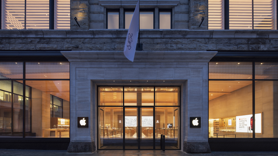 INAUGURATION OF APPLE’S NEW FLAGSHIP STORE